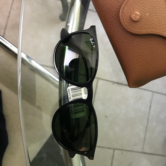 ray ban black green polarized